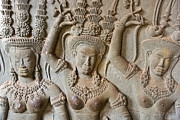 ដើម​កំណើត​អប្សរា​ 